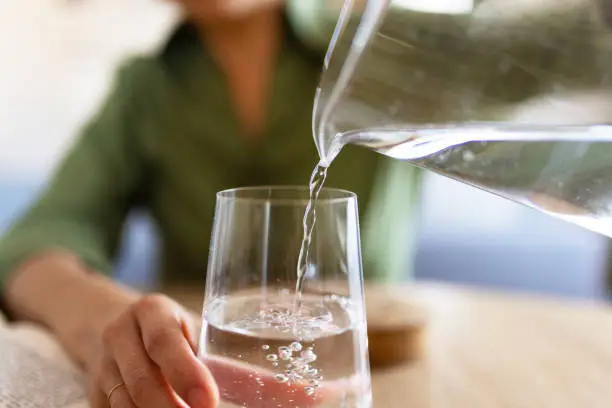 The Role of Hydration in Maintaining Energy Levels, Clear Skin, and Mental Focus Every Day